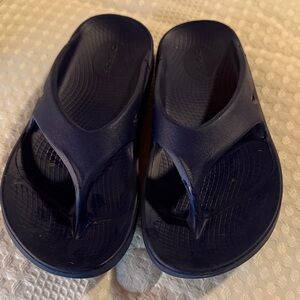 OOFOS Dark Blue Comfort Sandals